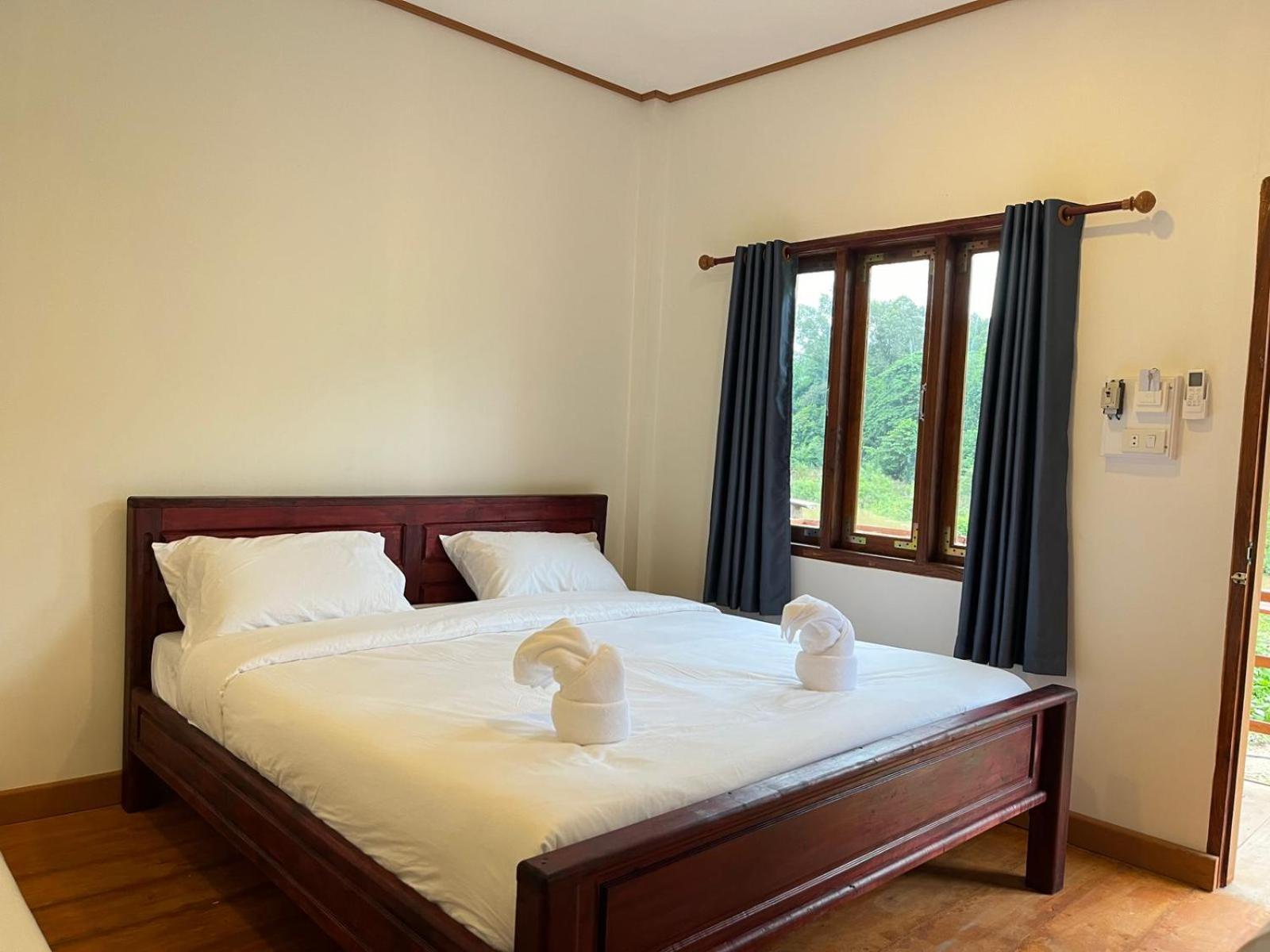 Konglor Cave Resort-Riverside Restaurant Ban O Εξωτερικό φωτογραφία